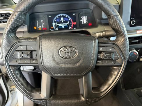 Used 2025 Toyota Tacoma SR5 image 10