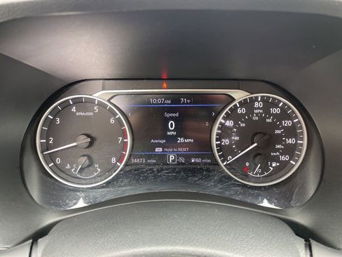 Used 2025 Nissan Sentra SV FWD image 28