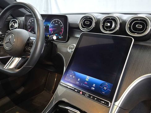 Used 2022 Mercedes-Benz C 300 4MATIC Sedan image 11