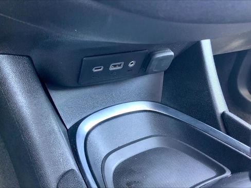 Used 2023 Chevrolet Malibu LT FWD image 28