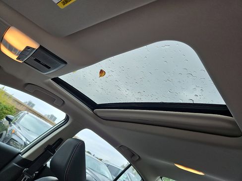 New 2025 Nissan Altima 2.5 SR w/ SR Premium Package image 12