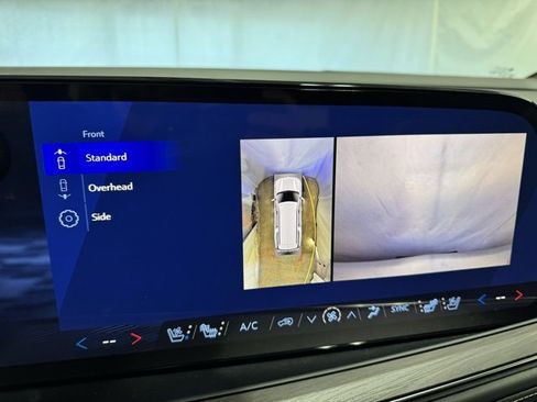 New 2026 Chevrolet Suburban Premier image 22