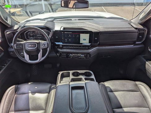 Used 2025 GMC Sierra 1500 SLT AWD/4WD image 23