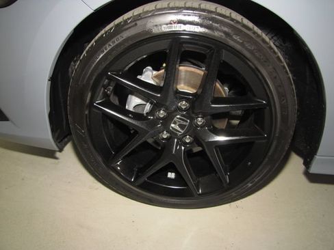 Certified 2024 Honda Civic Sport image 25