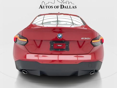 Used 2022 BMW 230i Coupe w/ Convenience Package RWD image 9