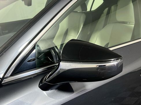 Used 2021 Lexus IS 350 F Sport w/ Accessory Package RWD image 10