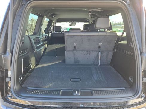 New 2026 Jeep Grand Wagoneer w/ HD Trailer Tow Package image 14