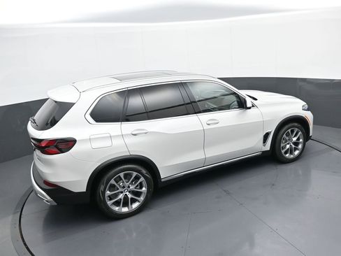 New 2026 BMW X5 xDrive50e AWD/4WD image 37