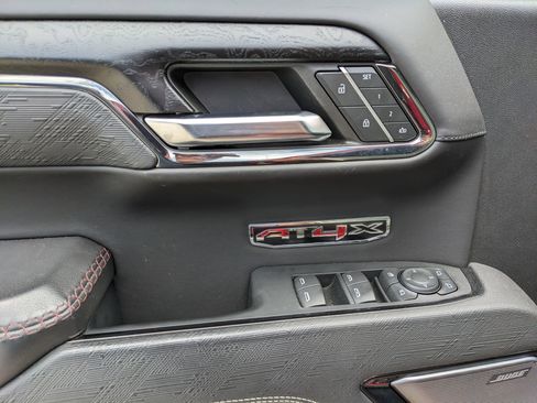 Used 2024 GMC Sierra 1500 AT4X image 18