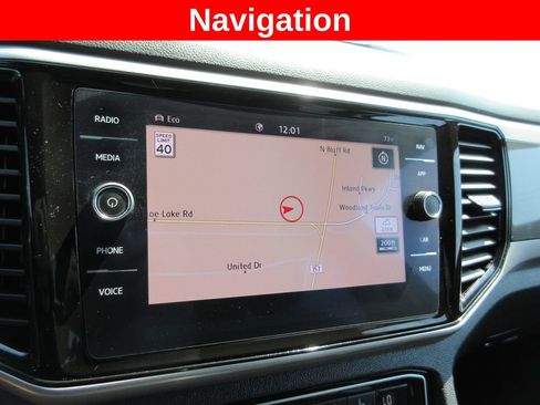 Used 2020 Volkswagen Atlas Cross Sport SEL Premium AWD/4WD image 16