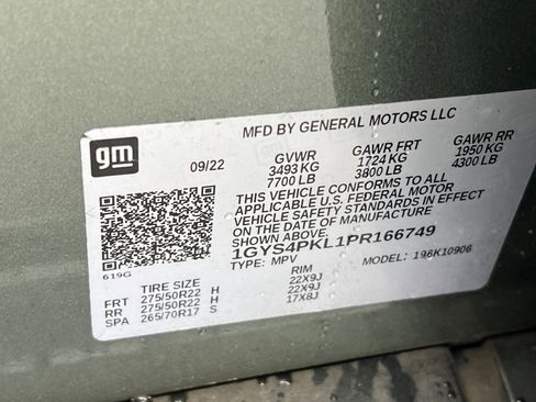 Used 2023 Cadillac Escalade ESV Sport w/ Touring Package image 59