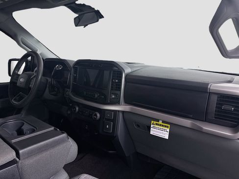 Used 2023 Ford F150 XLT image 28