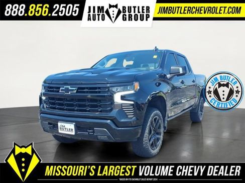 Used 2023 Chevrolet Silverado 1500 LT Trail Boss w/ LT Trail Boss Premium Package AWD/4WD image 1