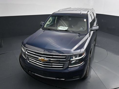 Used 2018 Chevrolet Tahoe LT w/ Luxury Package AWD/4WD image 11