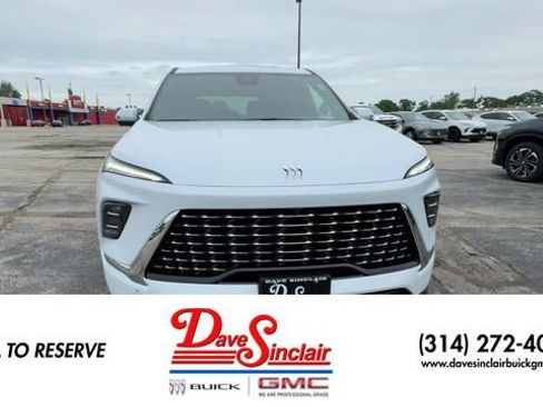 New 2026 Buick Enclave Avenir w/ Super Cruise Package FWD image 3