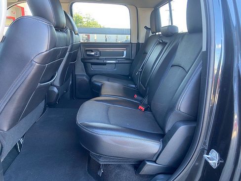 Used 2017 RAM 1500 Laramie AWD/4WD image 18