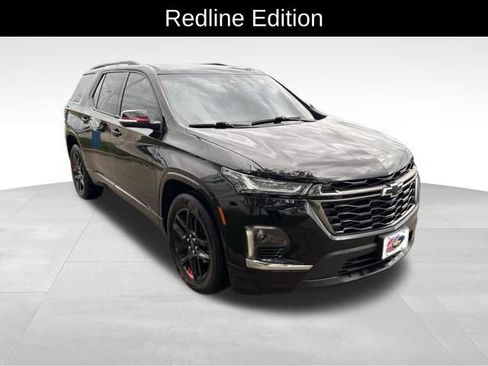Used 2023 Chevrolet Traverse Premier w/ Redline Edition AWD/4WD image 4