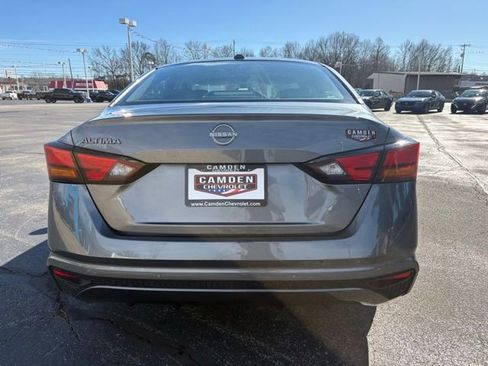 Used 2025 Nissan Altima 2.5 SV image 8