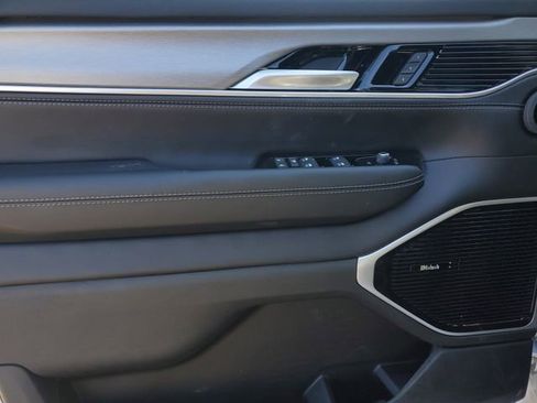 New 2026 Jeep Grand Wagoneer Limited image 22