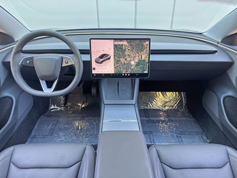 Used 2025 Tesla Model 3 Long Range image 13
