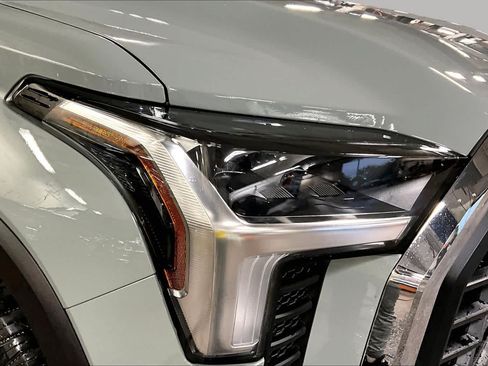Certified 2026 Toyota Tundra SR5 w/ TRD Off-Road Package AWD/4WD image 25