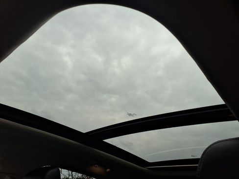 Certified 2023 Lincoln Nautilus Reserve w/ Monochromatic Package image 14