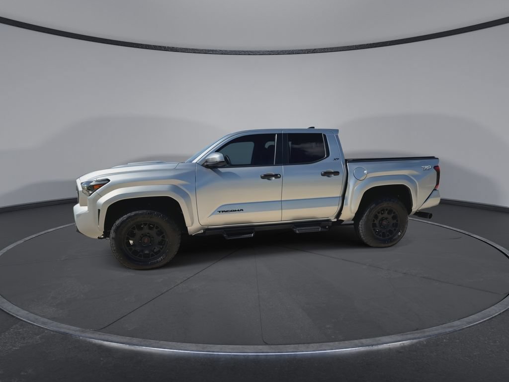 Used 2024 Toyota Tacoma TRD Sport w/ TRD Sport Upgrade Package AWD/4WD image 5