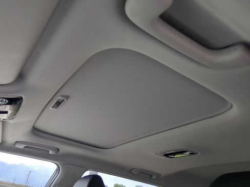 Certified 2024 Kia Seltos SX w/ SX Sunroof Package AWD/4WD image 14