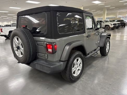 Used 2021 Jeep Wrangler Sport S image 7