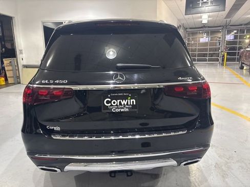 Used 2025 Mercedes-Benz GLS 450 4MATIC image 7