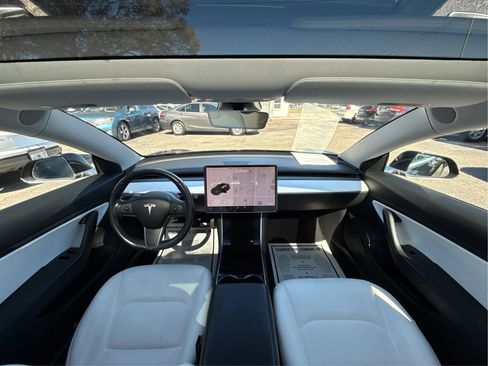 Used 2019 Tesla Model 3 Standard Range RWD image 39