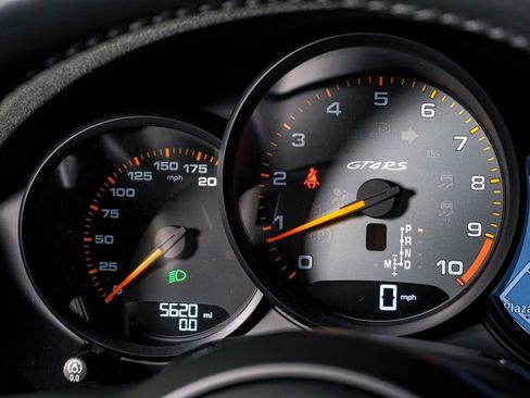 Used 2023 Porsche 718 Cayman GT4 RS RWD image 29