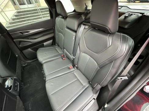 Certified 2023 INFINITI QX60 Luxe w/ Cargo Package image 23