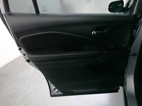 Used 2021 Honda Passport Sport image 23