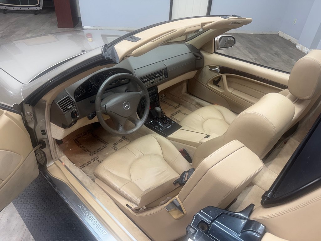 Used 2000 Mercedes-Benz SL 500 image 16