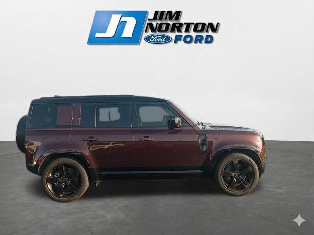 Used 2025 Land Rover Defender 110 Sedona Red Edition AWD/4WD image 11