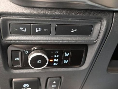Used 2023 Ford F150 Lariat AWD/4WD image 26