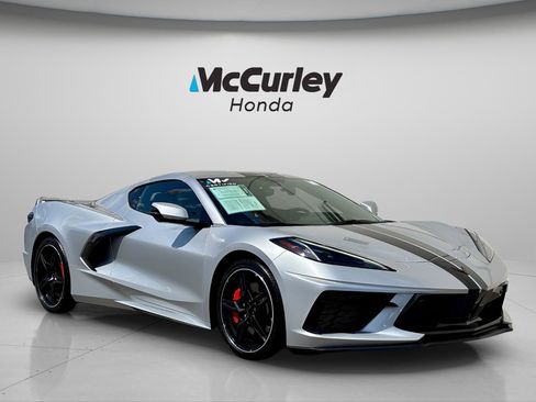 Used 2020 Chevrolet Corvette Stingray Premium Cpe w/ 3LT Preferred Equipment Group image 1