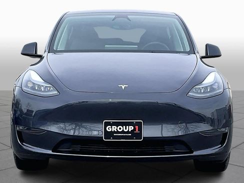 Used 2024 Tesla Model Y Long Range image 4