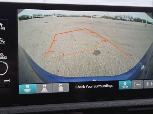 Used 2023 Honda CR-V EX-L image 8