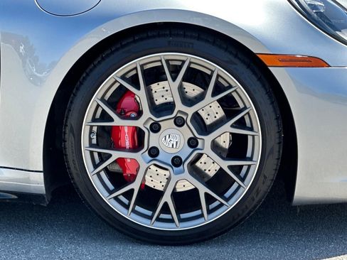 Certified 2024 Porsche 911 Carrera 4S AWD/4WD image 41