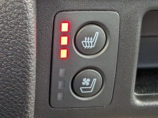 Used 2025 Honda Passport Black Edition image 27