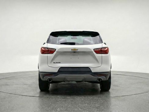 Used 2025 Chevrolet Blazer LT image 6