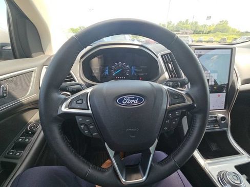 Used 2024 Ford Edge SEL w/ Convenience Package AWD/4WD image 16