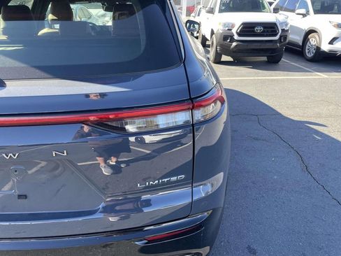 Used 2025 Toyota Crown Signia image 18