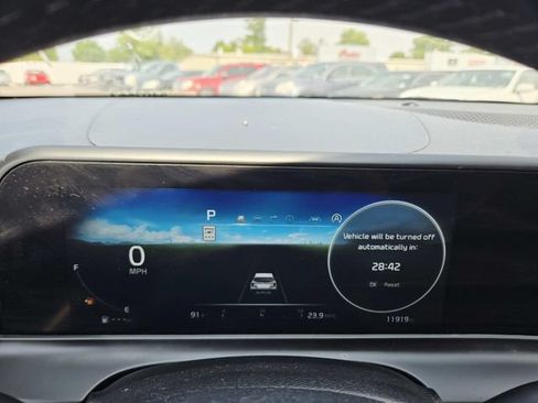 Used 2024 Kia Seltos S AWD/4WD image 19