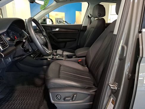 Used 2023 Audi Q5 2.0T Premium w/ Convenience Package AWD/4WD image 13