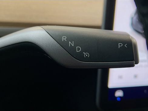 Used 2023 Tesla Model 3 Standard Range RWD image 13