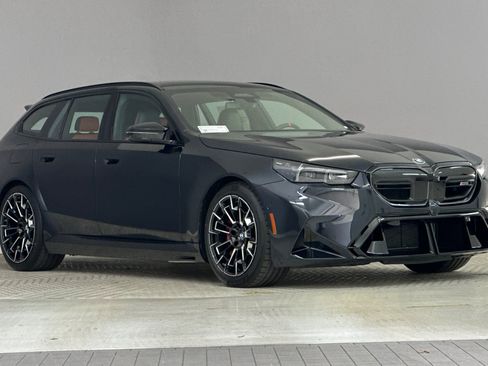 New 2026 BMW M5 Touring AWD/4WD image 6