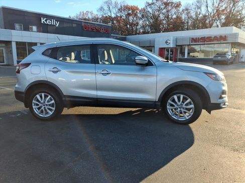 Certified 2020 Nissan Rogue Sport SV w/ All-Weather Package image 4